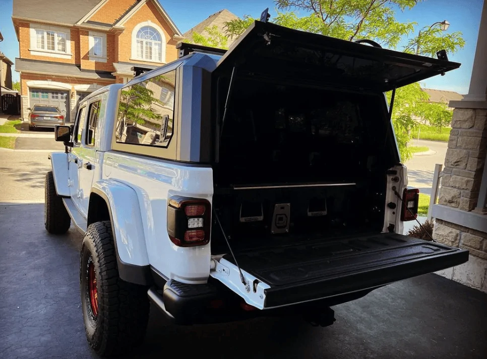 Jeep Gladiator BRIGHT WHITE Gladiator JT Club 1654465617131