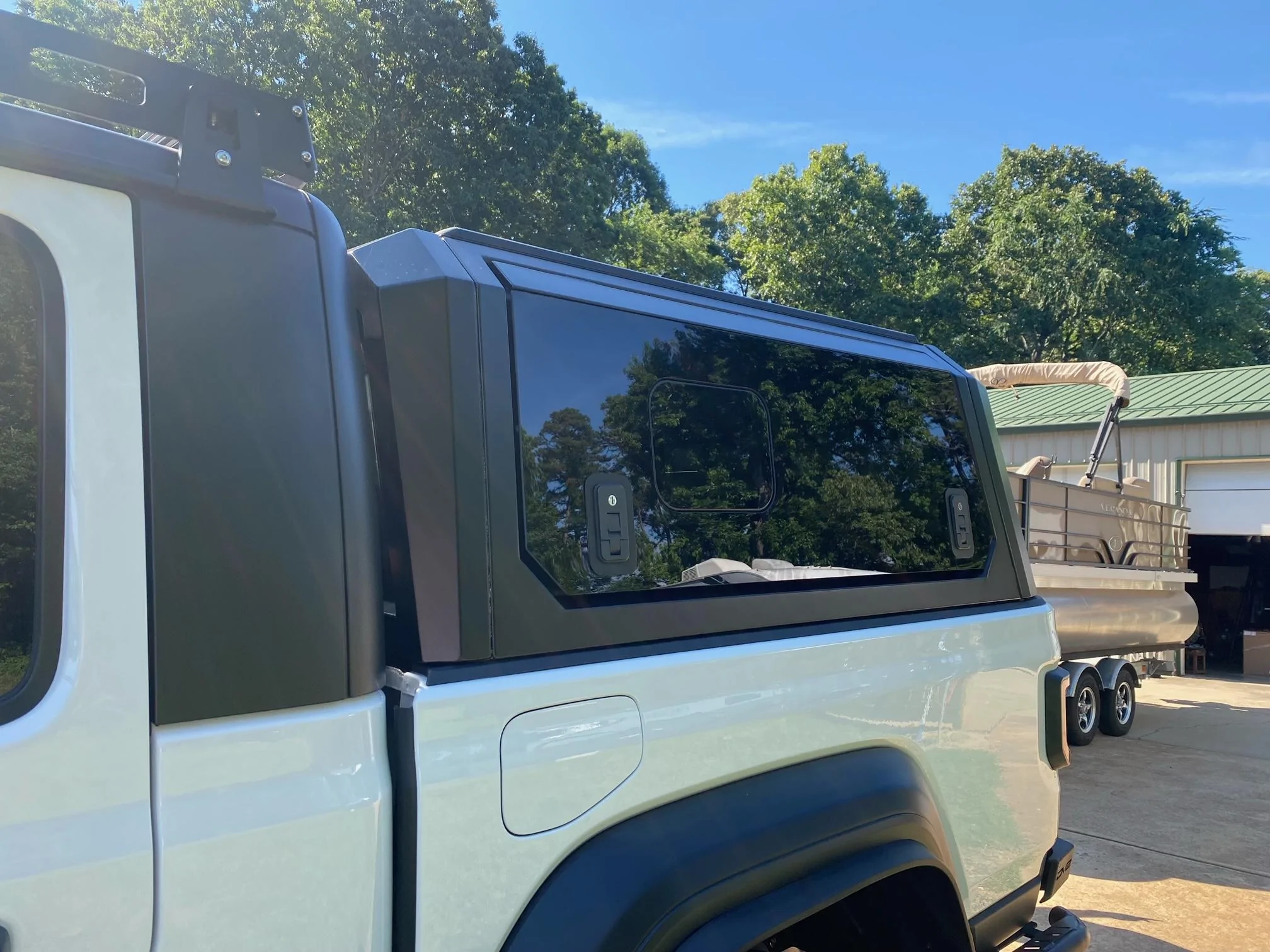 Jeep Gladiator BRIGHT WHITE Gladiator JT Club gladiator9