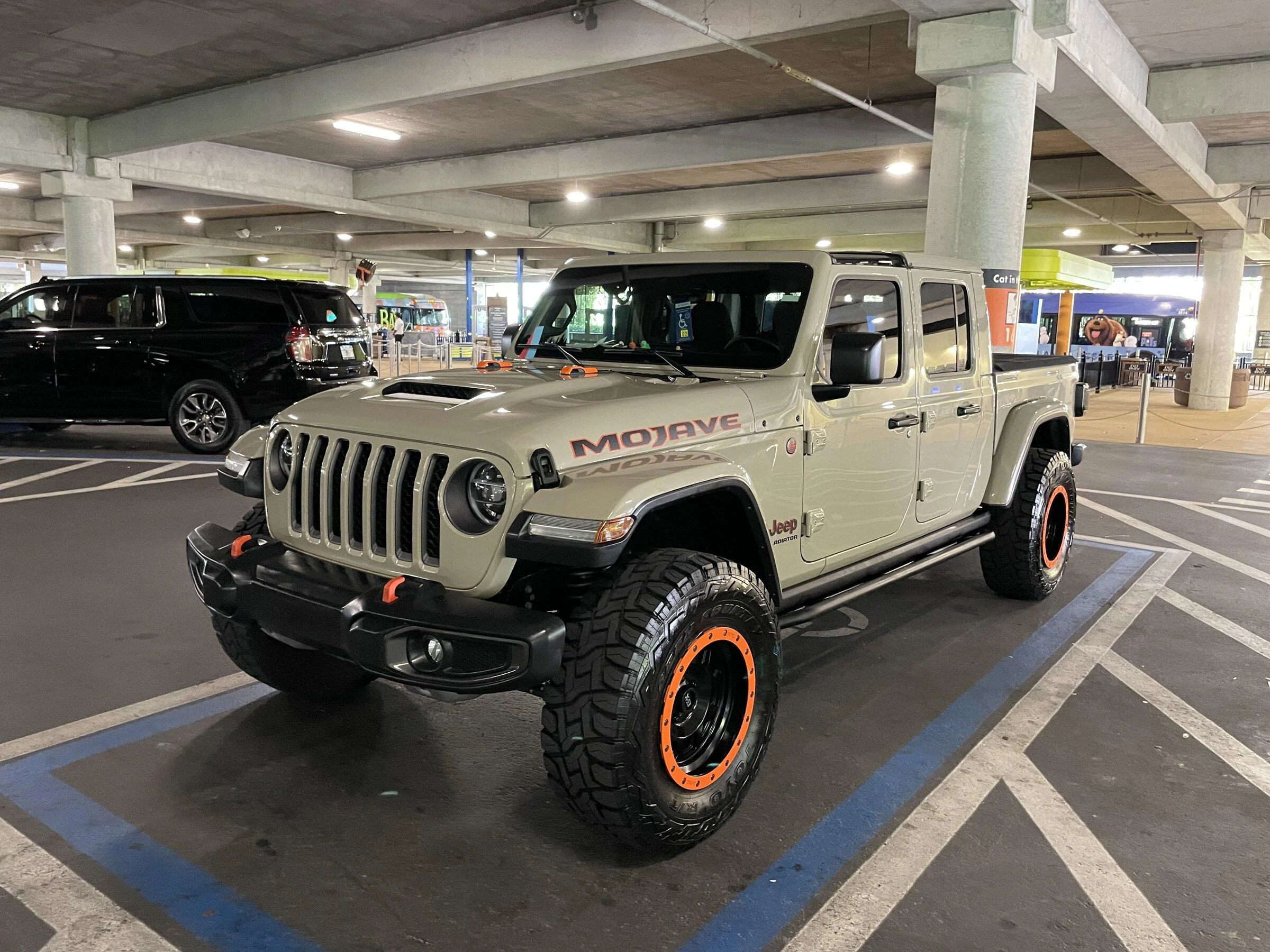 Jeep Gladiator Do you regret NOT buying a Mojave? 48B6ECE8-E237-4570-A9A1-F3B084B88DF0