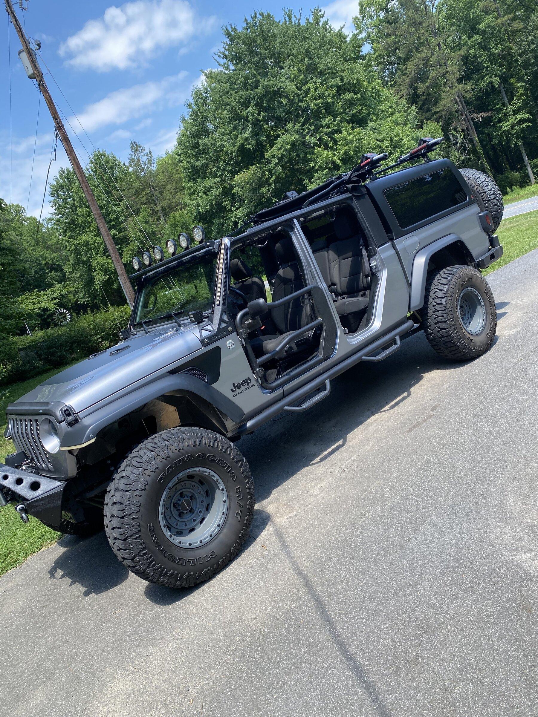 Jeep Gladiator Ugly or no? 591B58D3-329A-43E8-AB4B-F7B1543B0DB6