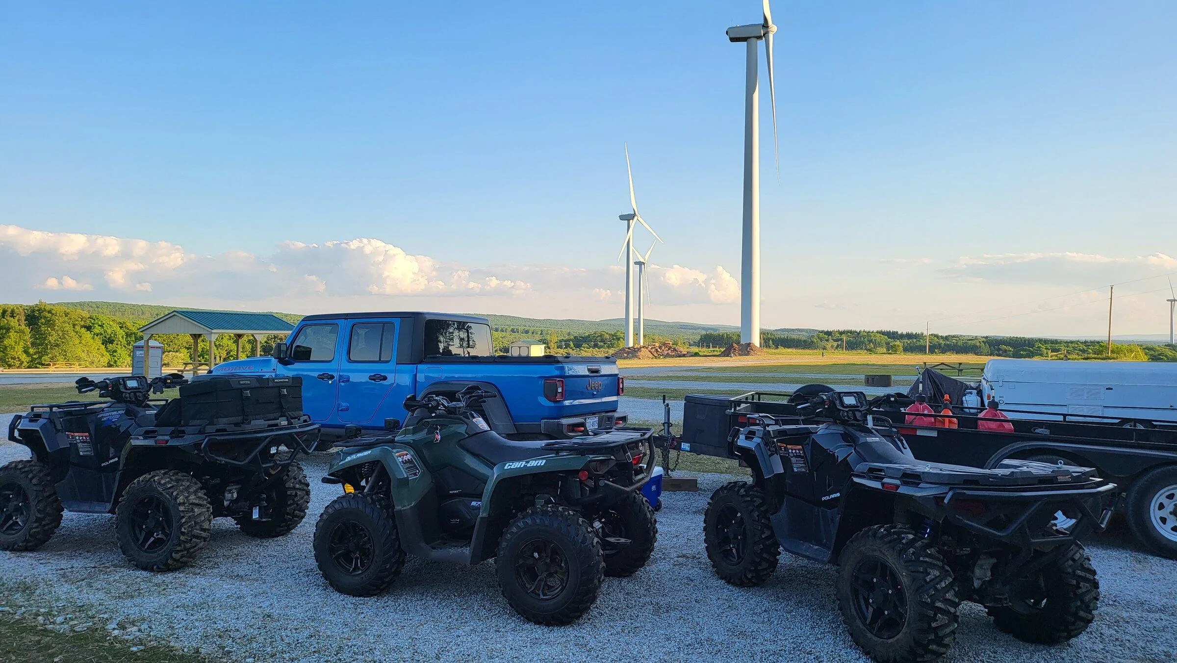 Jeep Gladiator First camping trip towing our ATV's with the Mojave through PA/WV Mountains 20220603_193528