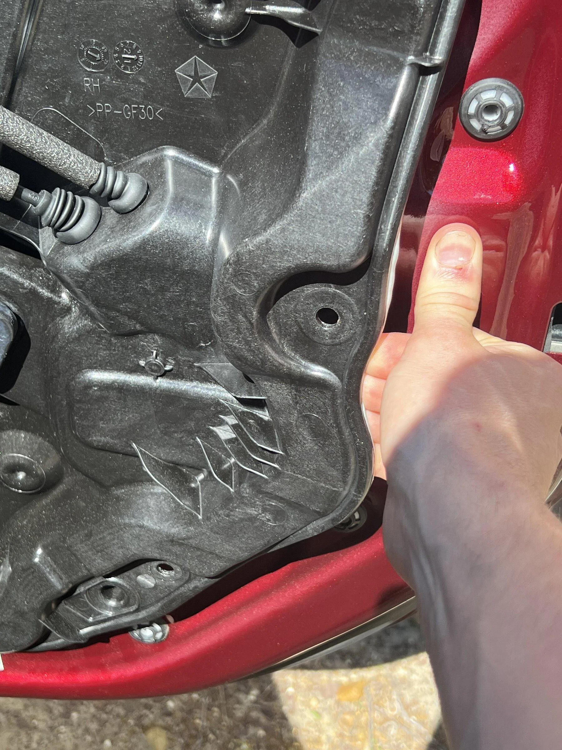 Jeep Gladiator De-Power door and installing Paracord door straps IMG_1356