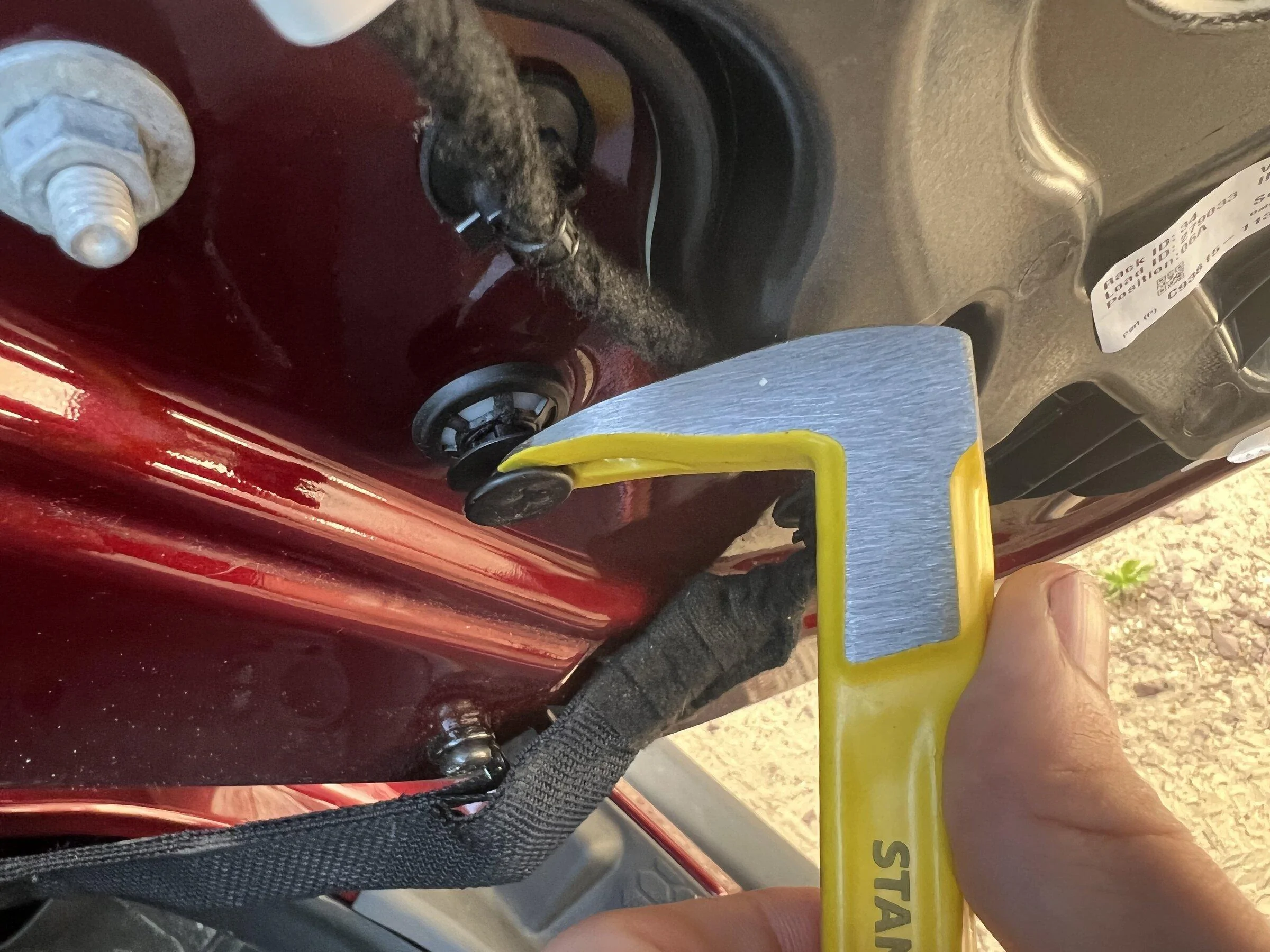 Jeep Gladiator De-Power door and installing Paracord door straps ED6332F5-9F2A-49CF-B3E0-2B8FE4807A9C