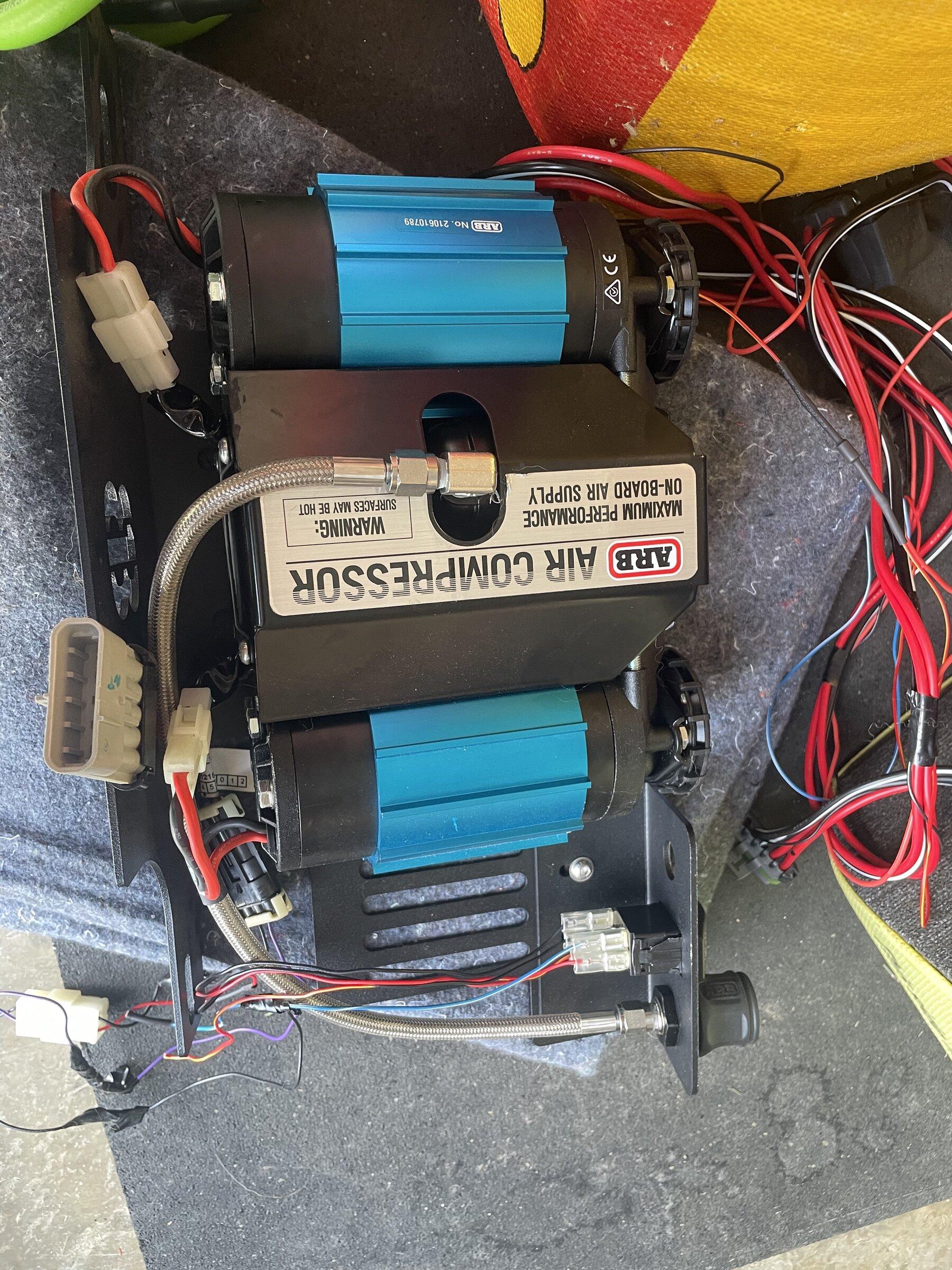 Jeep Gladiator ARB Twin Compressor C05A0E6B-BA70-4C2E-8ACA-C496F470F73F