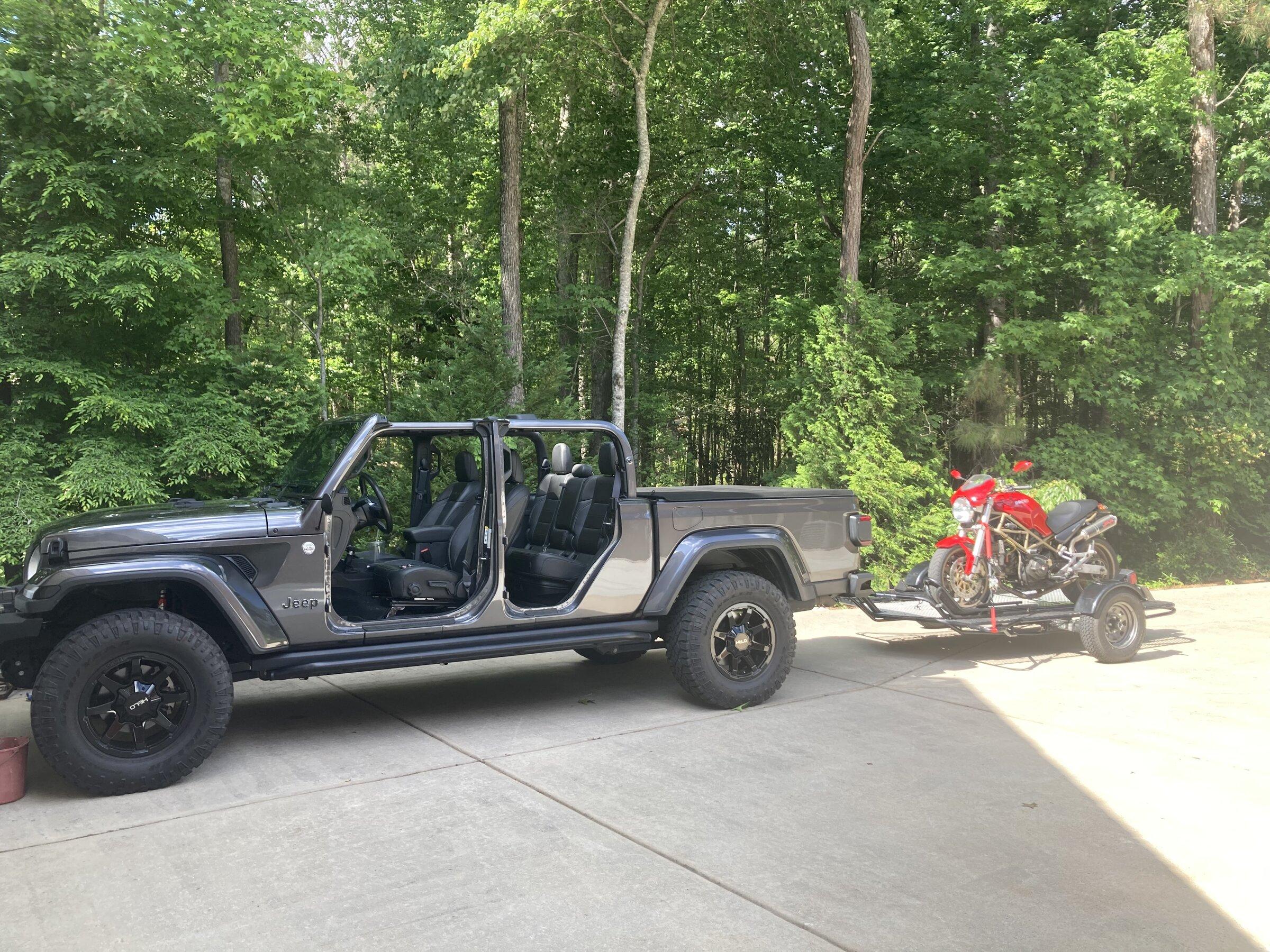 Jeep Gladiator The Overcon 51D282C3-8D50-468D-B7E5-FE64C356A2DB