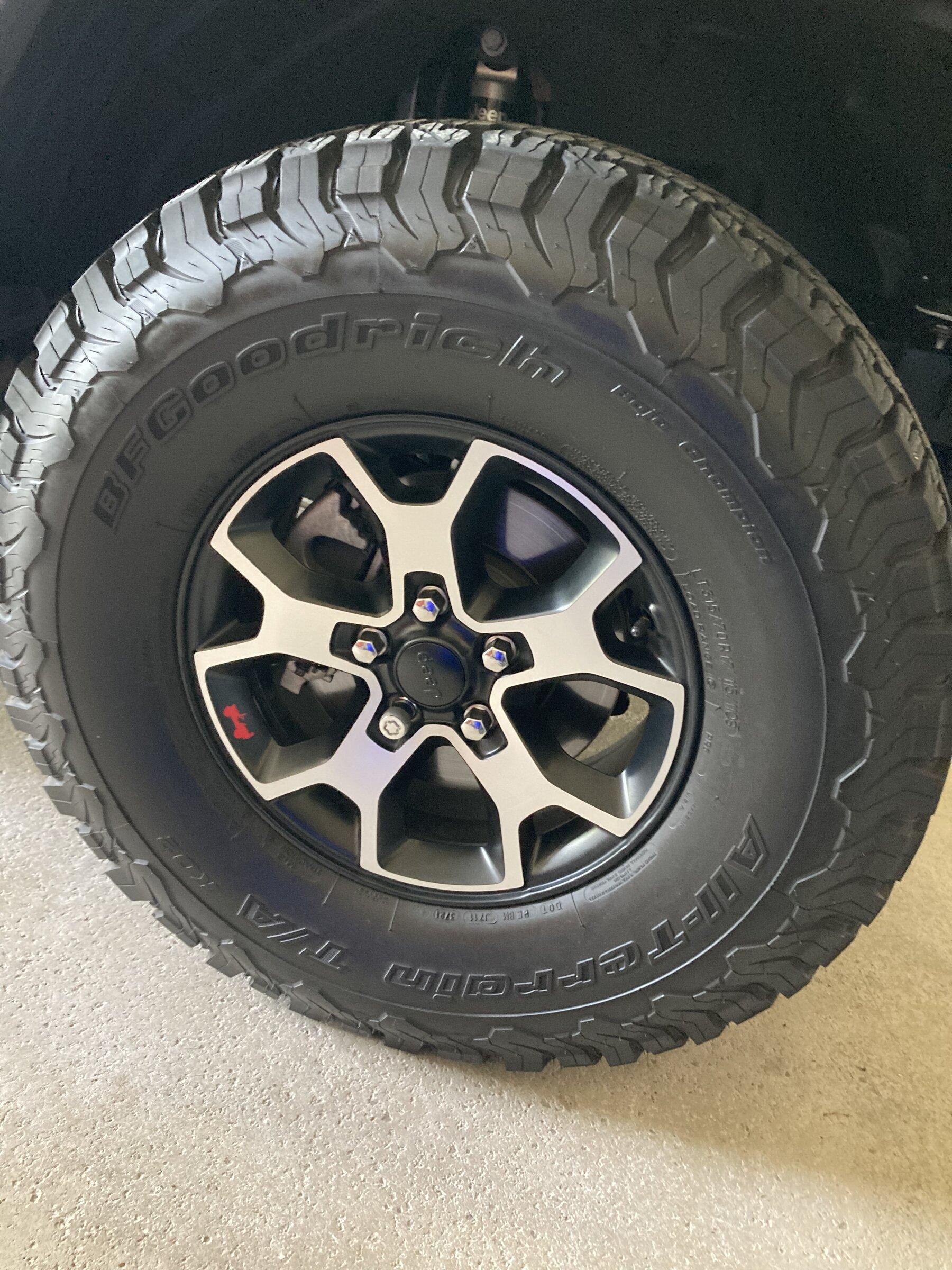 Jeep Gladiator SHOW ME YOUR WHEELS! A94F7F96-3EA0-4647-BD5F-72181C8A6B0A