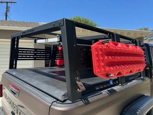 Jeep Gladiator Rebel Off Road Full Height Rack w/ table (Local pickup) - $1200 IMG_3210