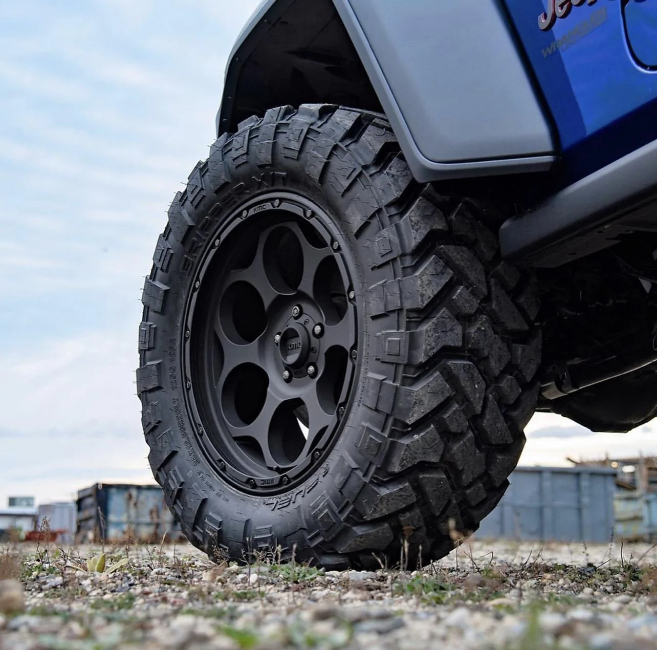 Jeep Gladiator Fitment input on KMC Dirty Harrys DD92F271-8C4D-4ED4-B755-41BF21E3E7E5