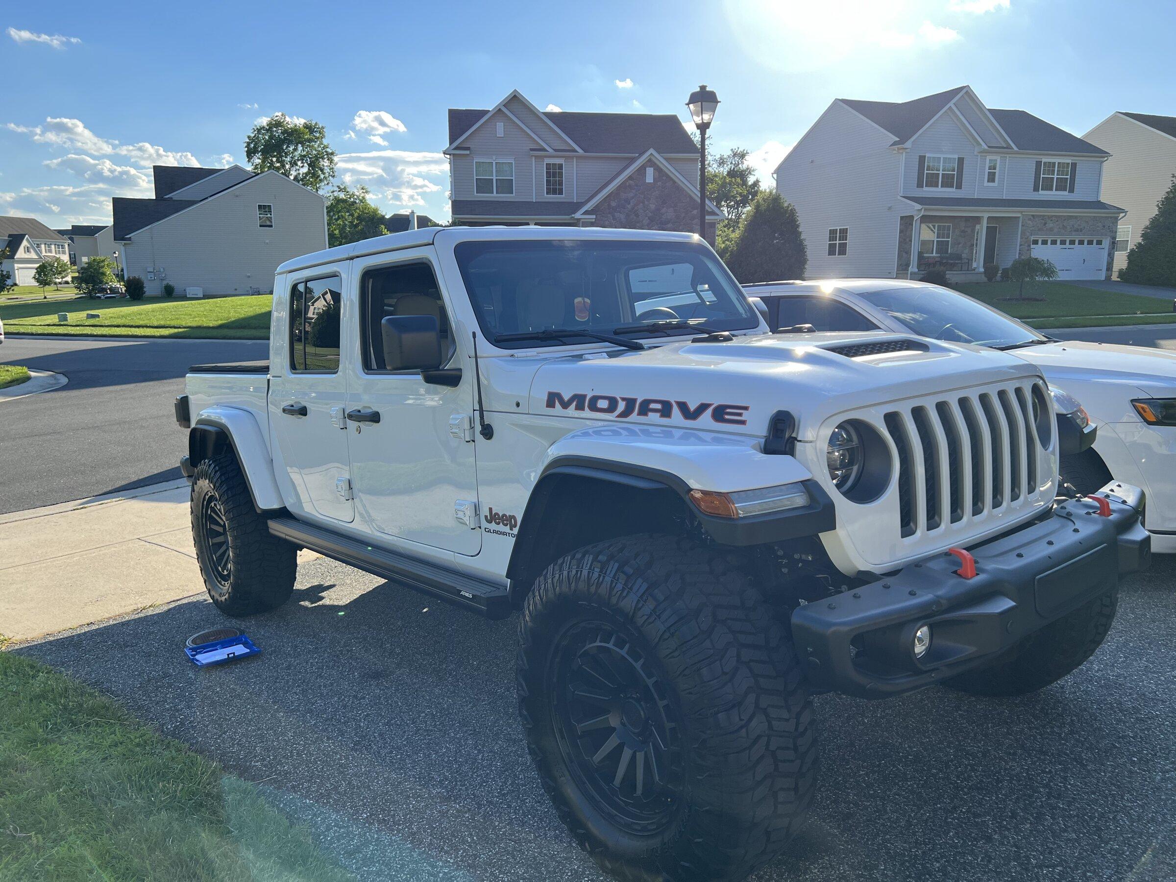 Jeep Gladiator Mojave xTreme Recon Fender Flares installed D8ECE0CF-8C56-4BE8-AE76-31CBBEF898CD