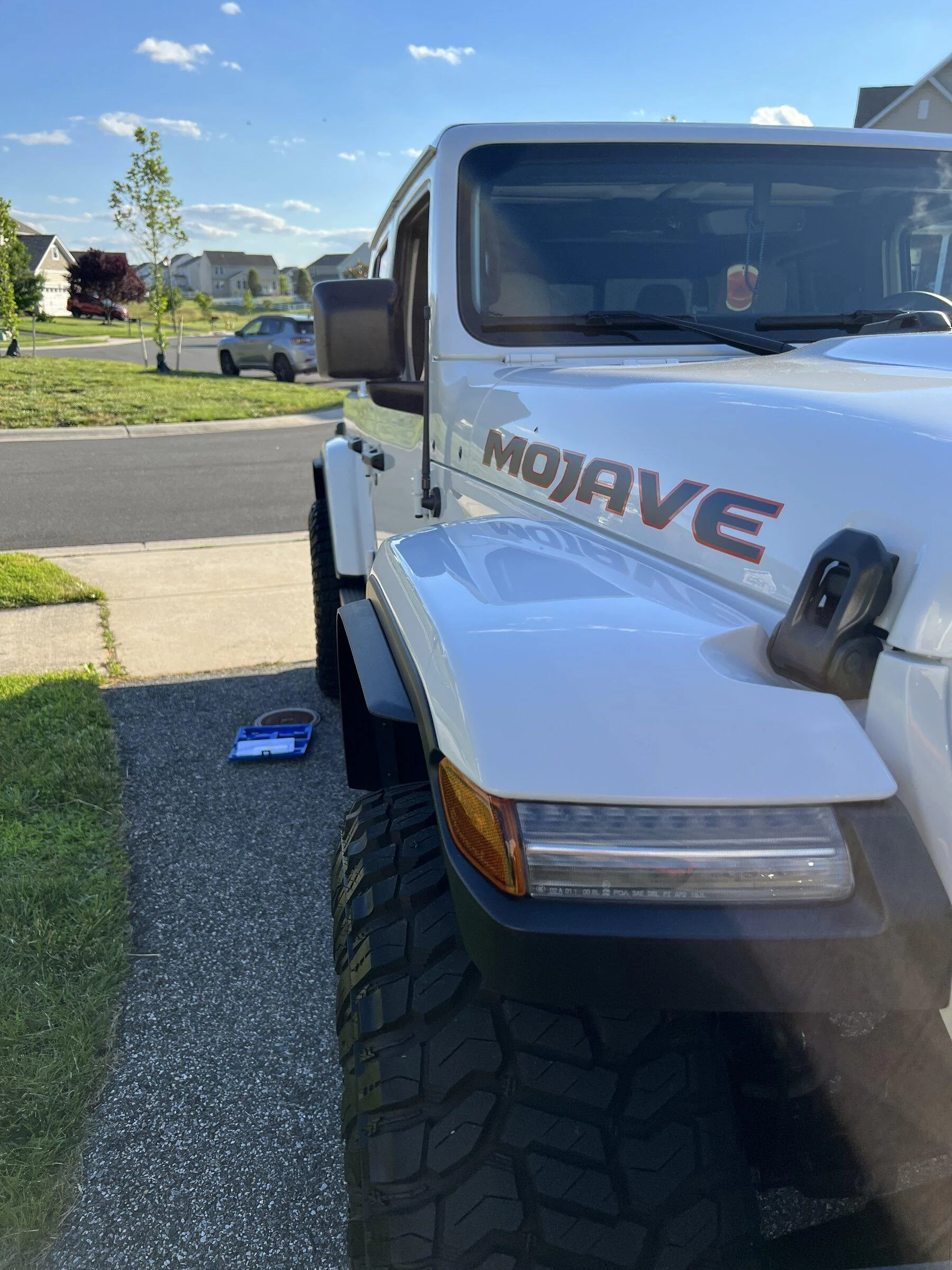 Jeep Gladiator Mojave xTreme Recon Fender Flares installed 94C266DA-9965-4816-9600-87C46F5427B9