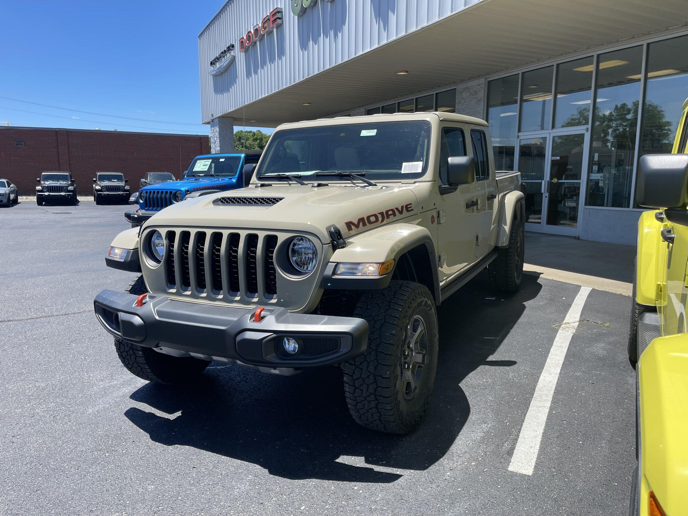Jeep Gladiator Gobi Gladiators Waiting Room IMG_6775