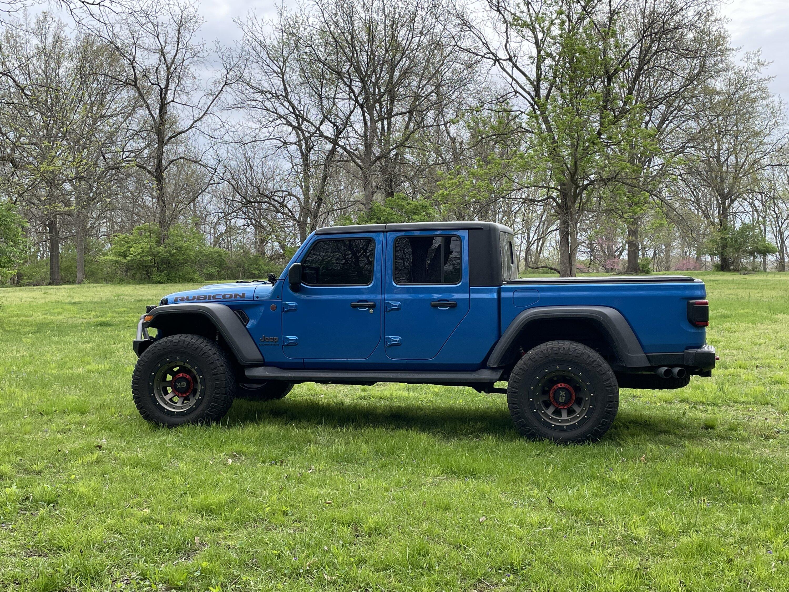 Jeep Gladiator Lets see the spacer lifts 68817866-8CD9-4049-9351-237DDDF0C760