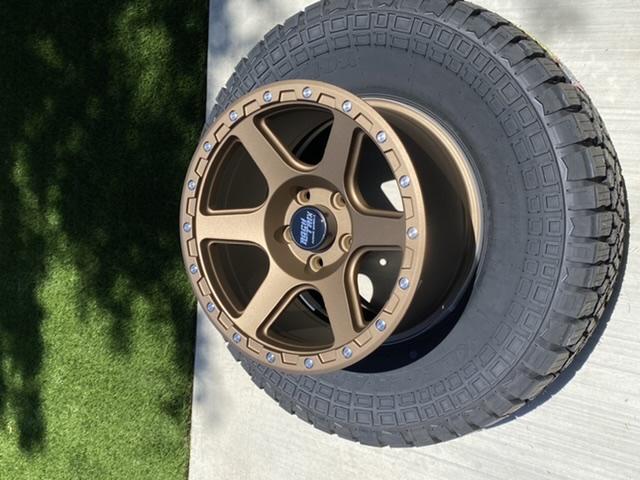 Jeep Gladiator Gobi Gladiators Waiting Room B4FCF947-B368-4E86-BAD8-33B7DBEFD22B