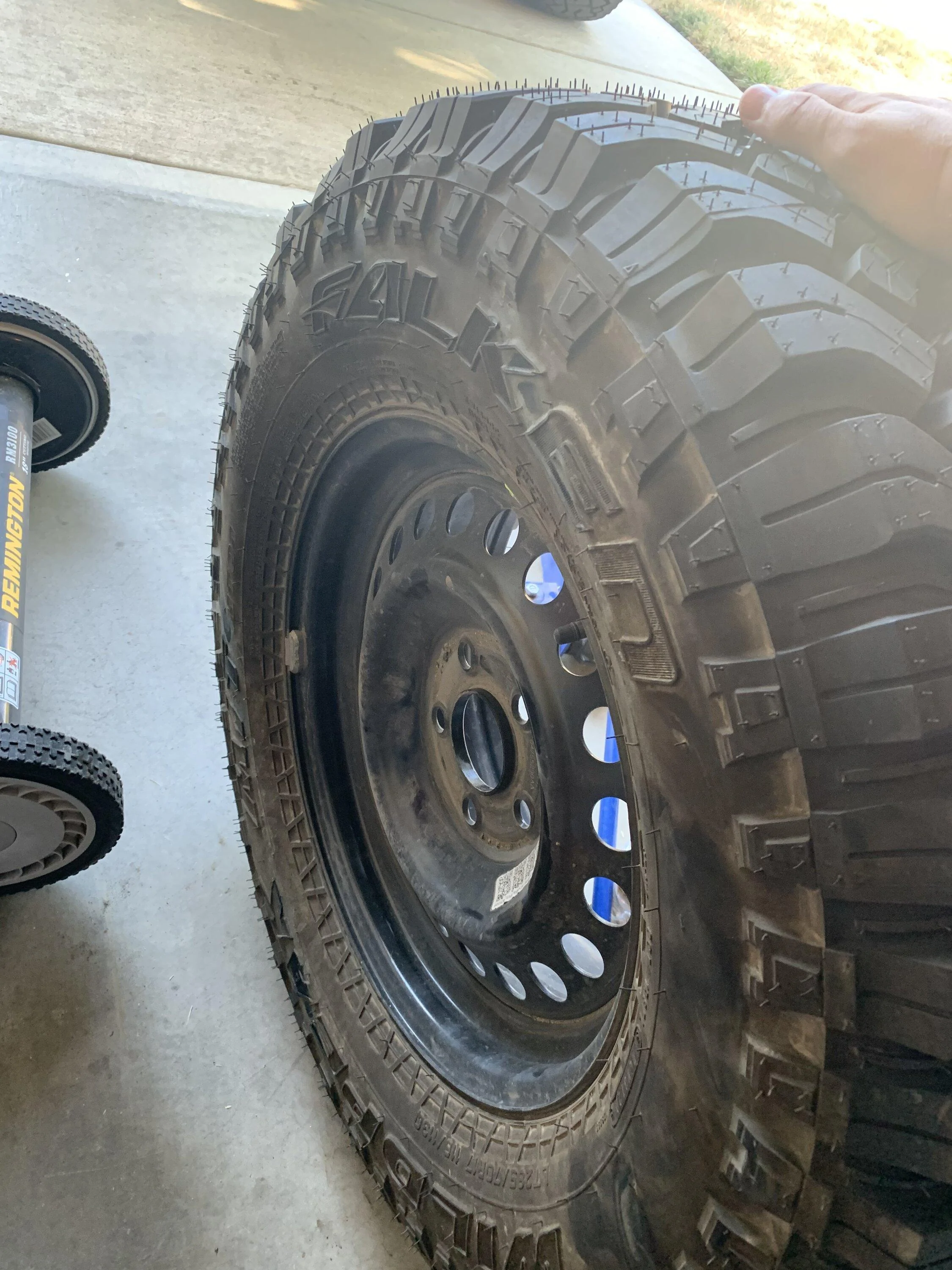 Jeep Gladiator JTR Wheels and tires 4BE9D4D9-2281-4363-9E7C-DFF87352A381