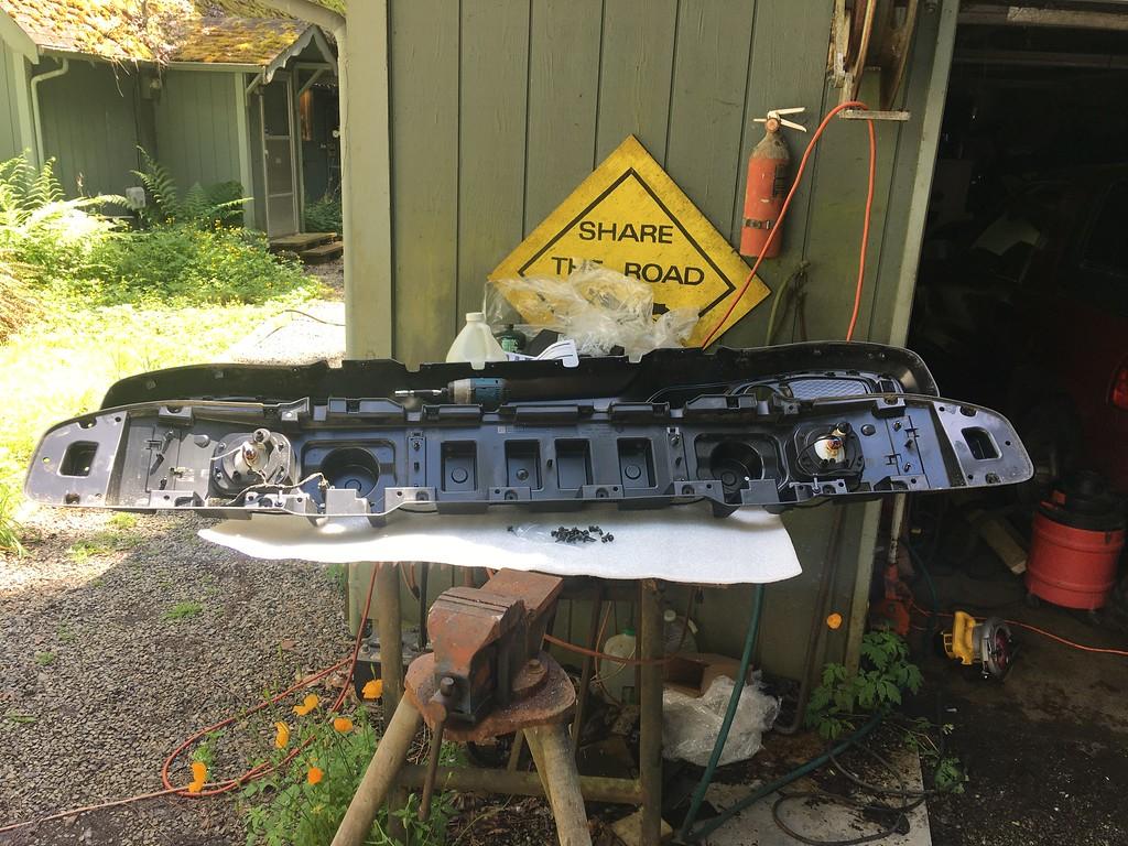 Jeep Gladiator Step by step, with photos, how to install a Warn winch on a Jeep Gladiator, using STOCK plastic bumper. IMG_5244-XL