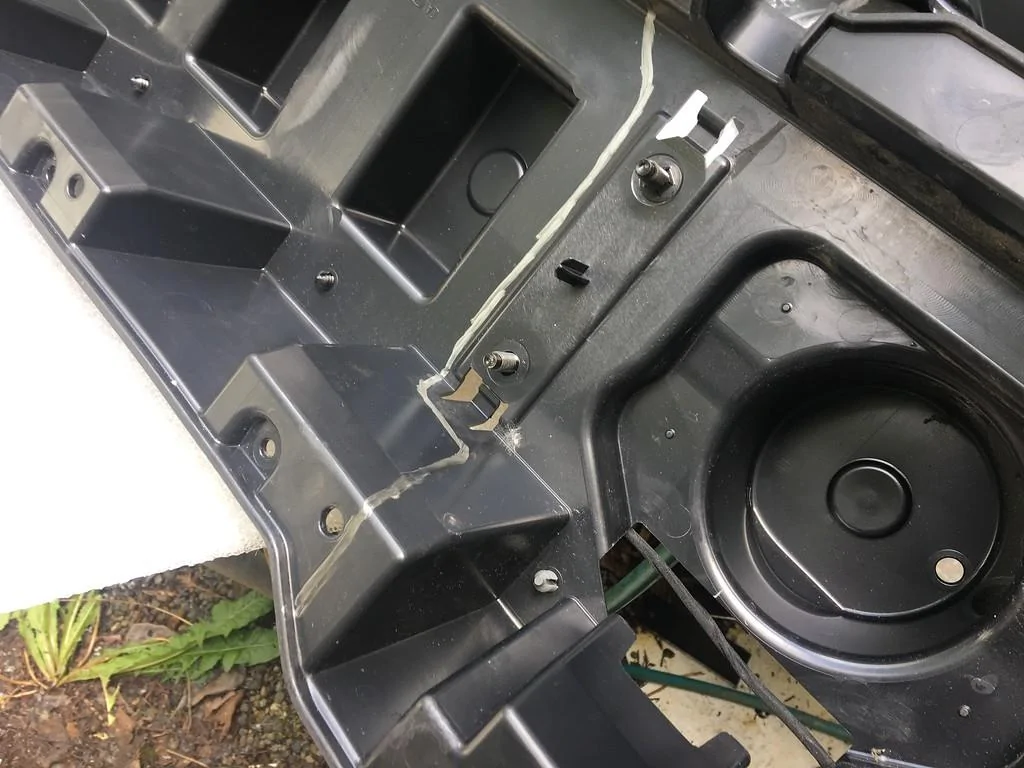 Jeep Gladiator Step by step, with photos, how to install a Warn winch on a Jeep Gladiator, using STOCK plastic bumper. IMG_5246-XL