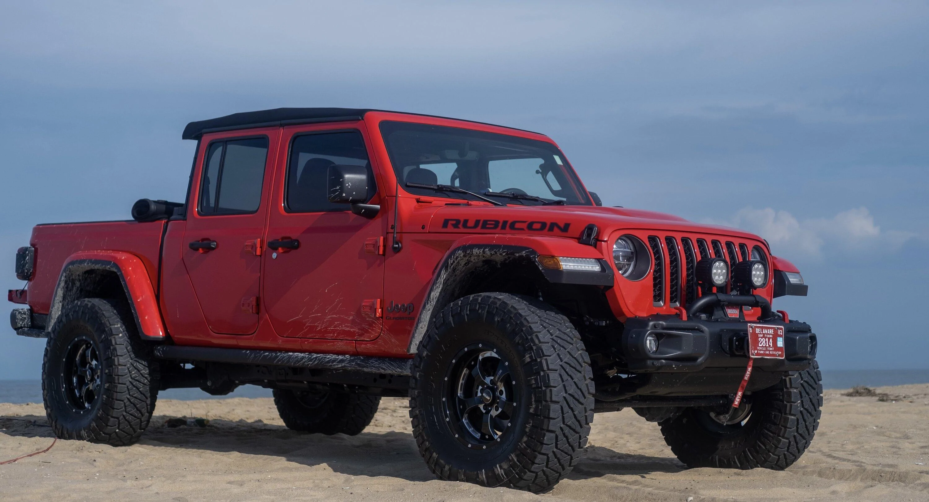 Jeep Gladiator FIRECRACKER RED Gladiator JT Club D7297821-FDFE-49A3-AD62-D22D341E9A47