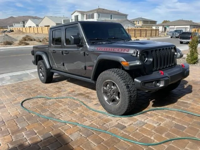 Jeep Gladiator 2021 JTR - Explorer thumbnail_IMG_0504