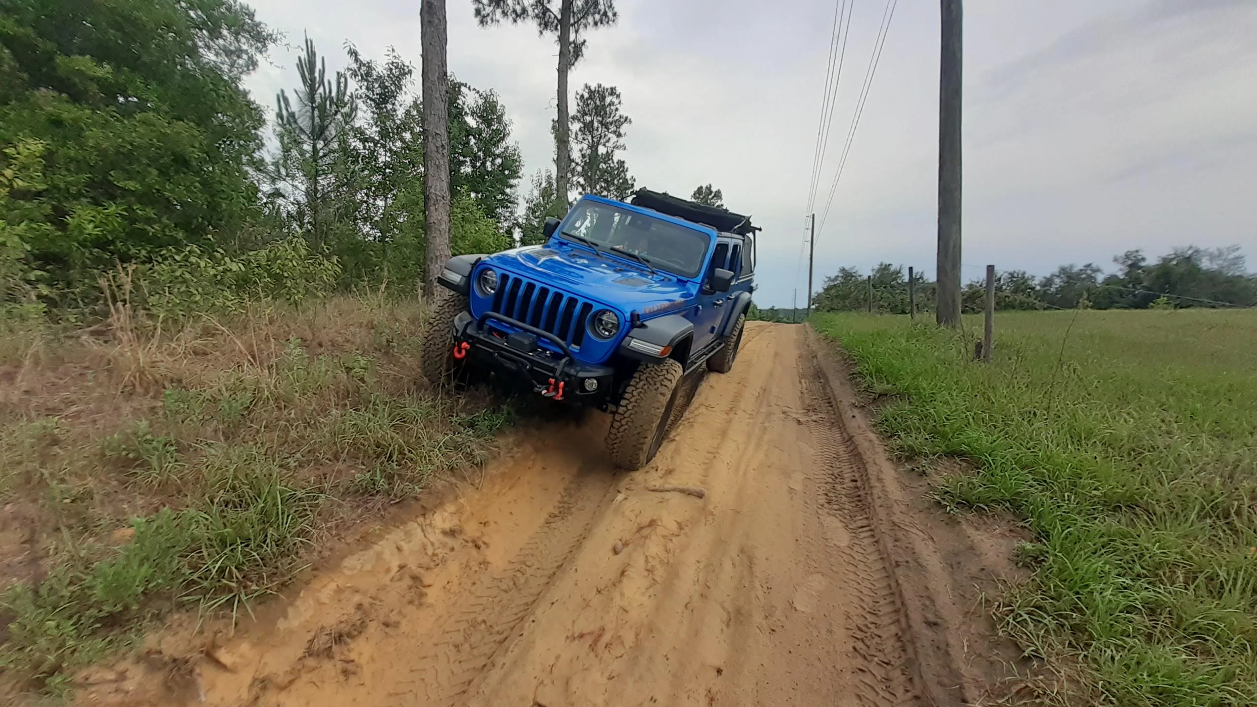 Jeep Gladiator Canyon Rim Trail, WV 20220610_183738