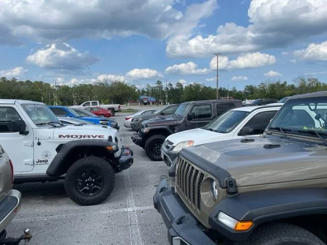 Jeep Gladiator Jeeps Parking Next To Jeeps JPNJ
