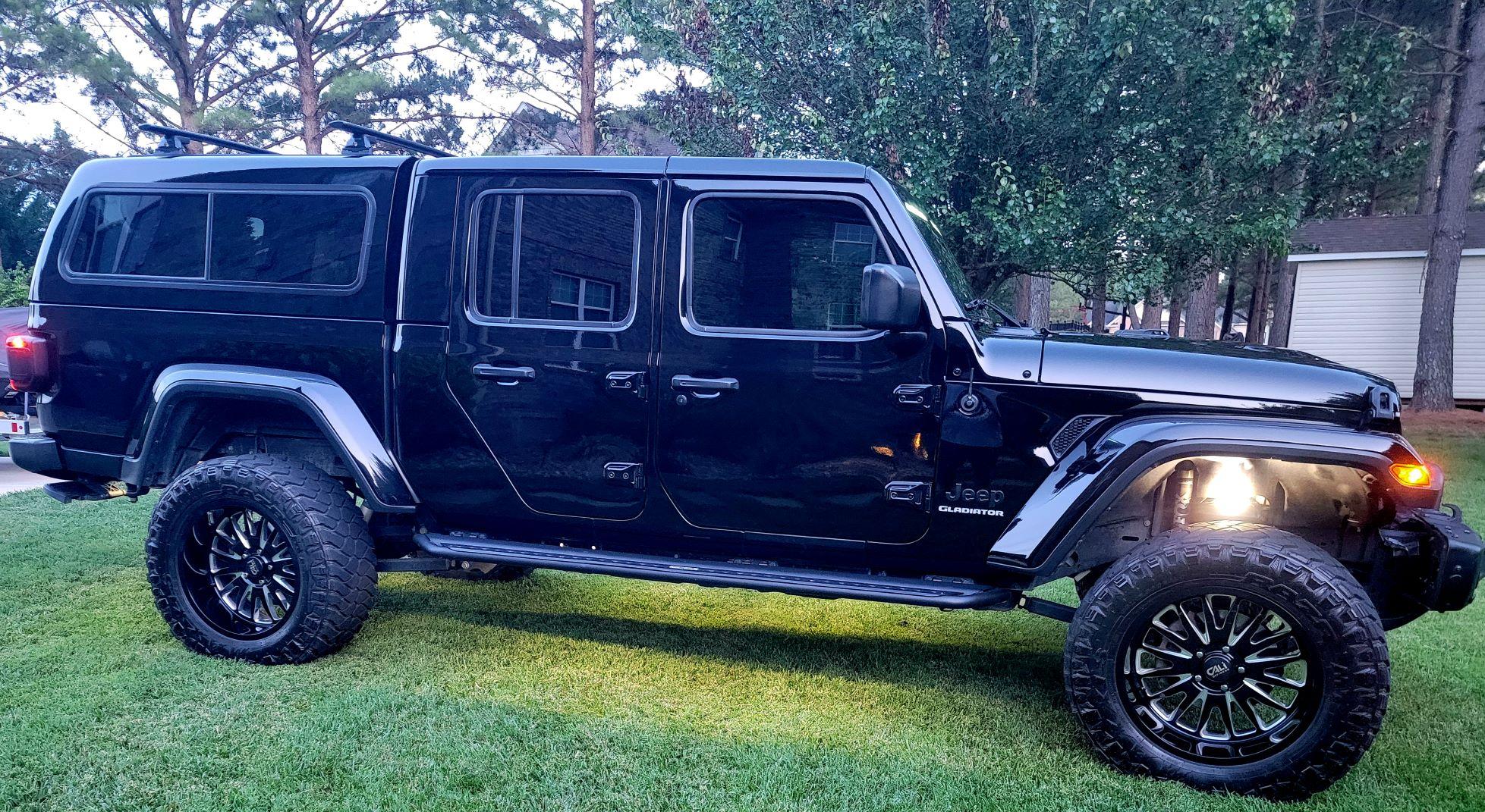 Jeep Gladiator 2020 Gladiator Overland 1