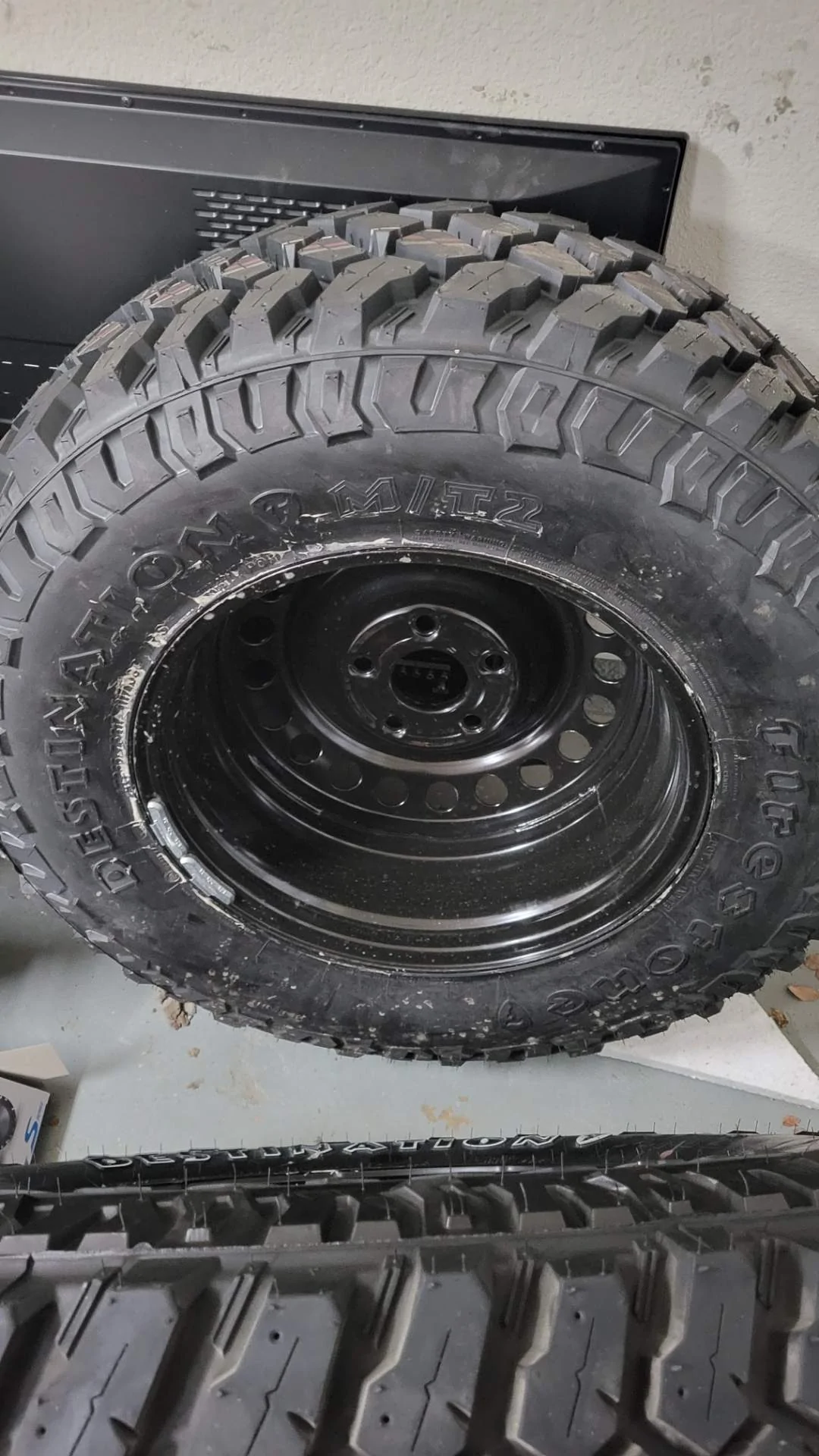 Jeep Gladiator New Stock Wheels/Tires from Jeep Gladiator Texas Trail $800 Resized_20220613_105312