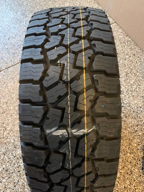 Jeep Gladiator Mojave Tires and Wheels For Sale - Wash. State IMG_3485