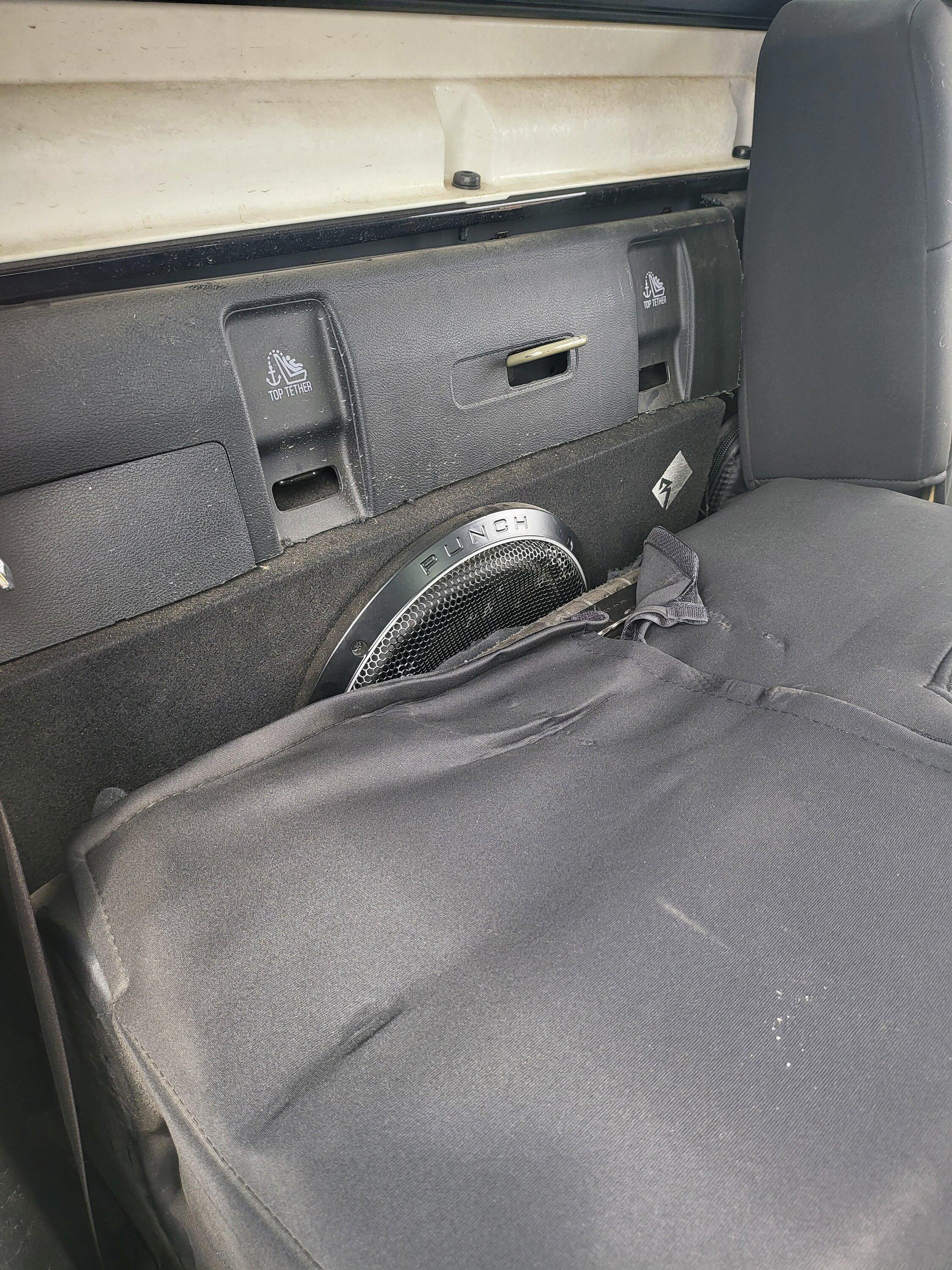 Jeep Gladiator Anybody upgrade the roll bar speaker on there alpine Upgraded stereo 20220520_123559[1]