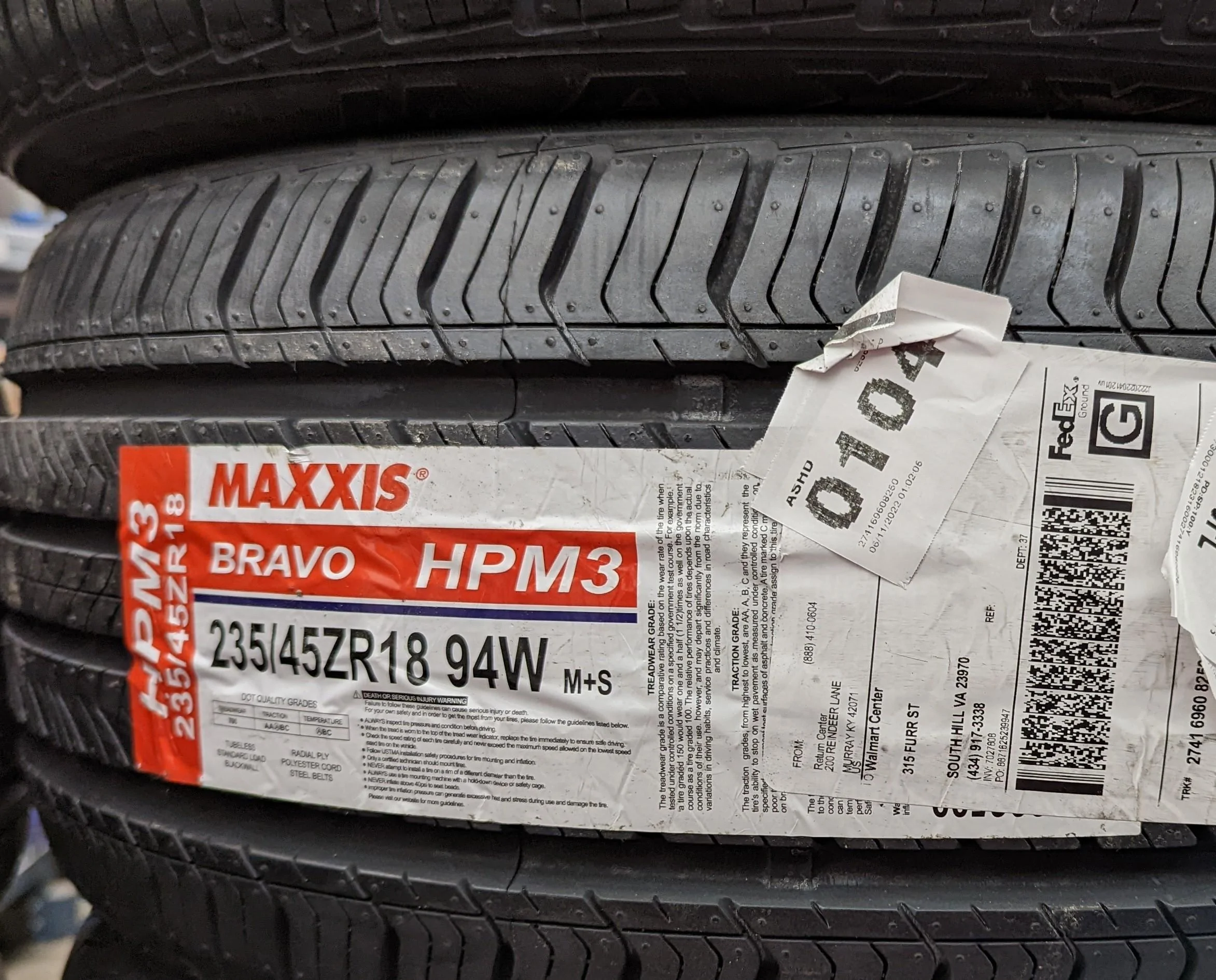Jeep Gladiator Maxxis Razr a/t 35x11.50r17 tires PXL_20220613_171811231~2