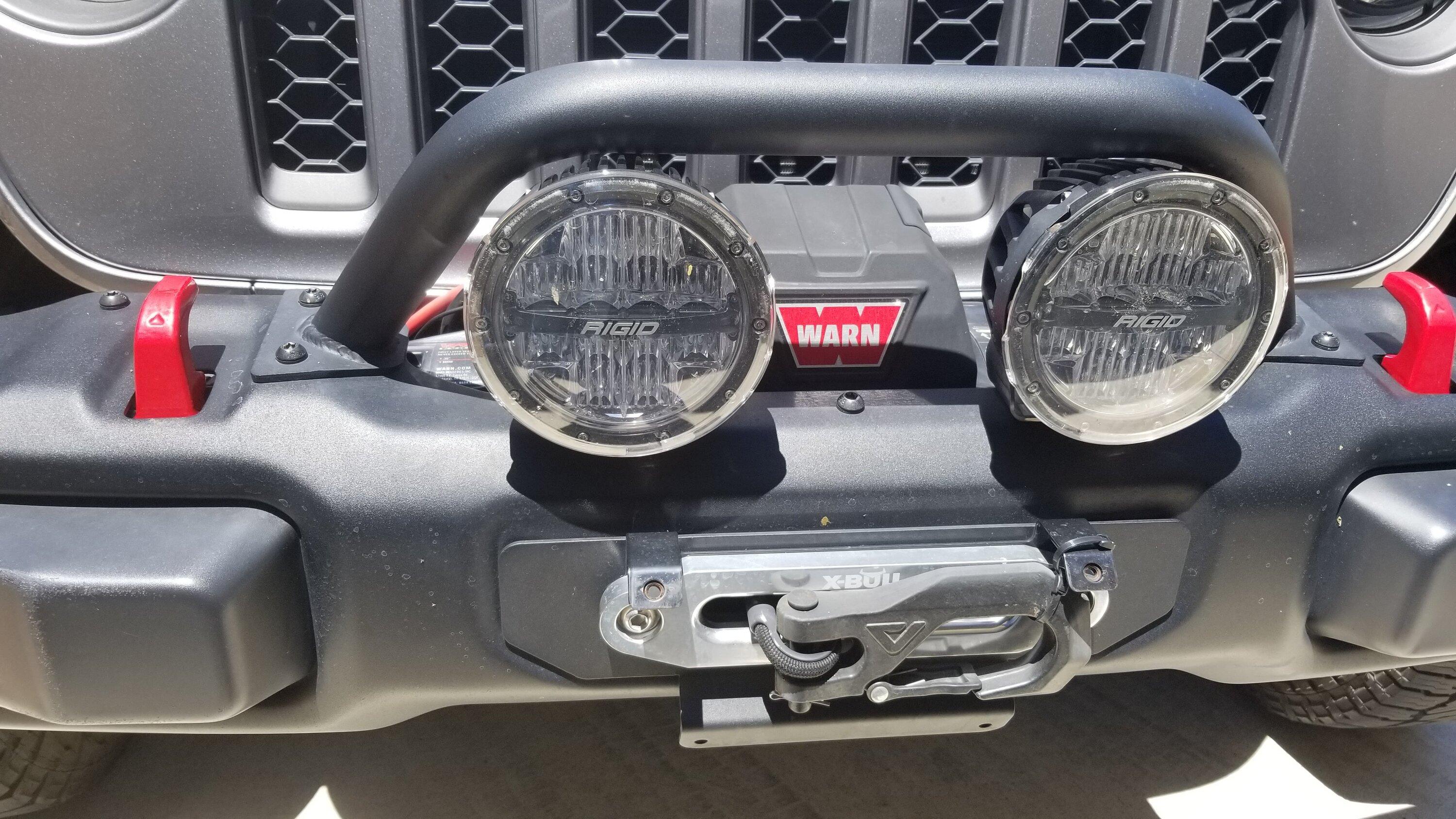 Jeep Gladiator Warn winch plate #101255 with a FACTORY steel Rubicon front bumper? YES, it can be done THANKS for the information 20220613_133135