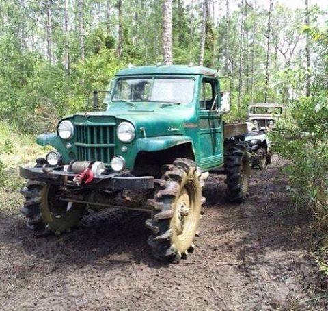 Jeep Gladiator How do Gladiators handle on the highway? 9ca33777a90e66af5adfe551876e9a36