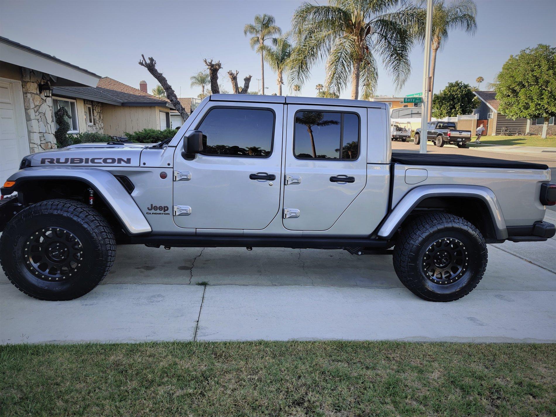 Jeep Gladiator My Billet Silver JT Build IMG_20190718_185140