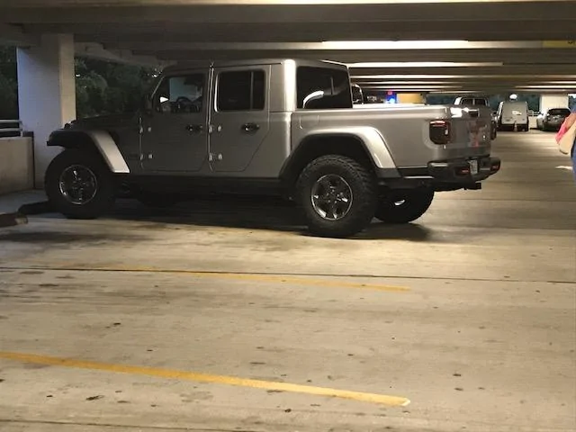 Jeep Gladiator BILLET SILVER Gladiator JT Club IMG_2779