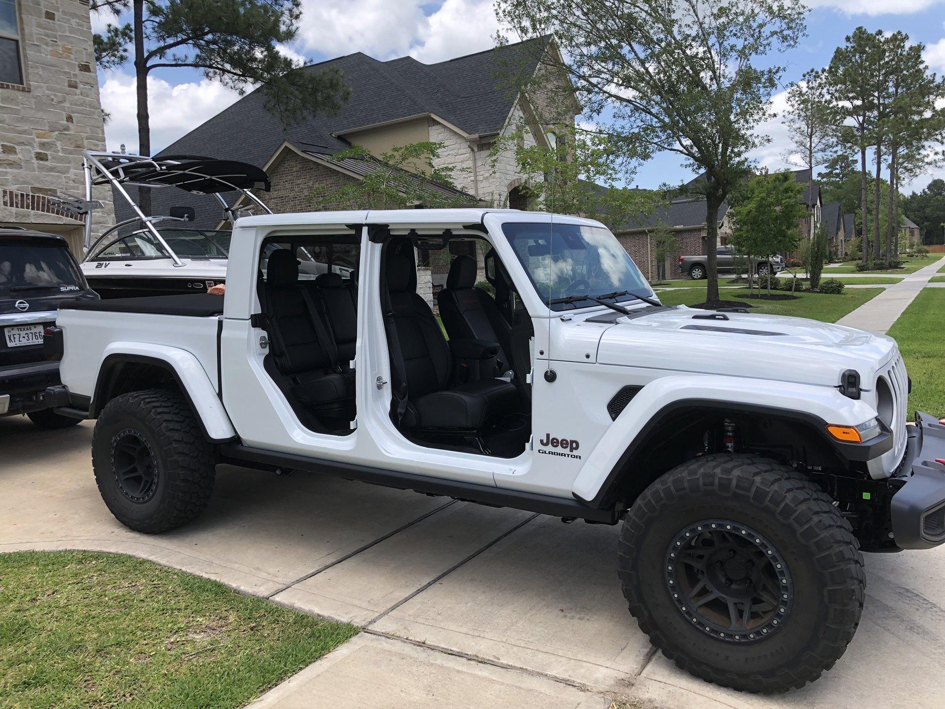 Jeep Gladiator Beadlocks for the JT IMG_1914.JPG