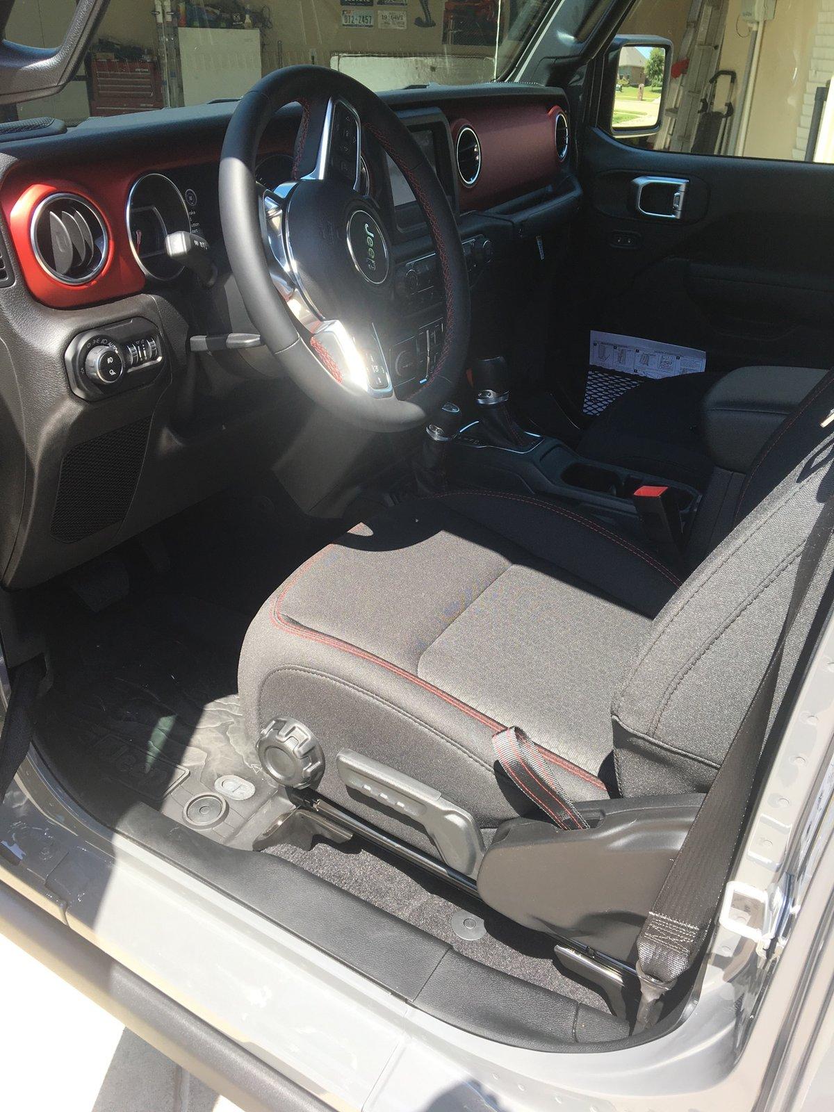 Jeep Gladiator Sting grey owners (future) check in GLADIATOR 4