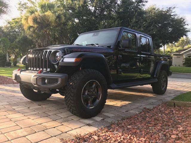 Jeep Gladiator BLACK Gladiator JT Club IMG_2802