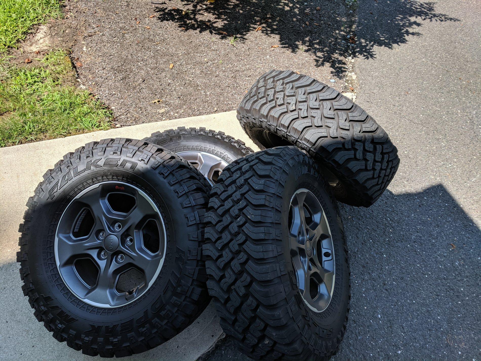 Jeep Gladiator Gladiator Rubicon Wildpeak MT/Wheels for sale $1000 IMG_20190726_145302