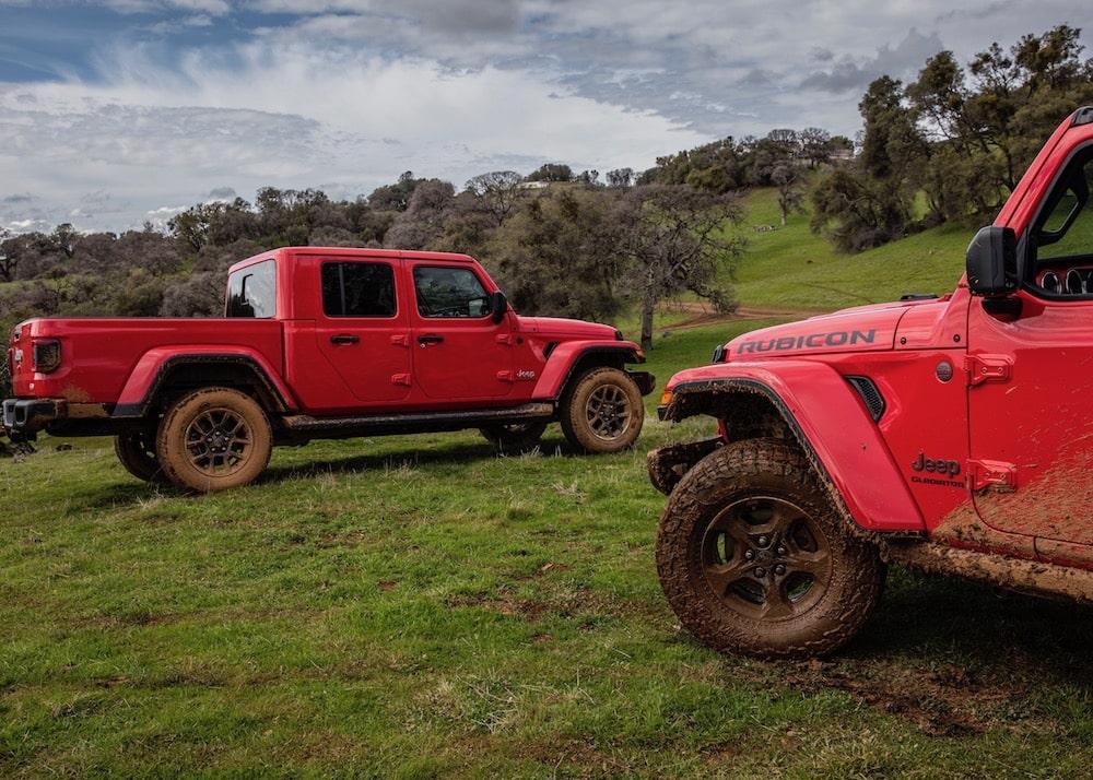 Jeep Gladiator Splash guards and Overland Side Steps review_337087_5