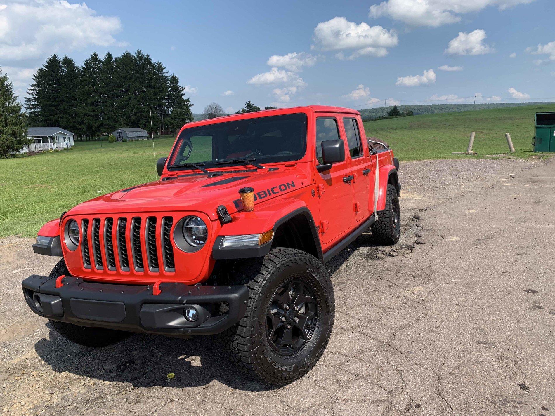 Jeep Gladiator Tarp/Cover for the bed Gladiator-trip1