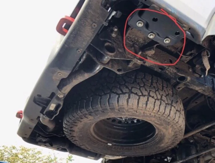 Jeep Gladiator Misfitted With JL Side Steps B6BC1A05-11CD-44ED-AE27-932D81C27B02