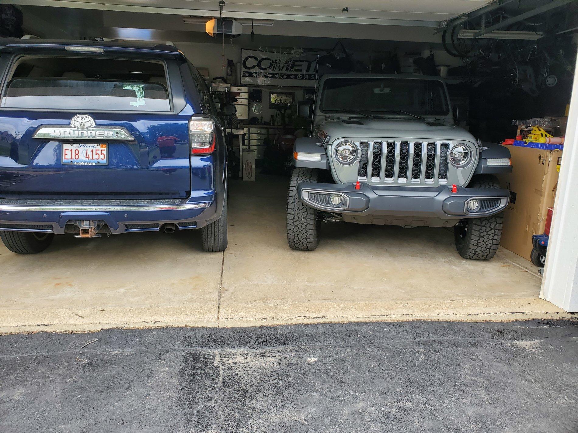 Jeep Gladiator STING GRAY Gladiator JT Club 20190726_111558