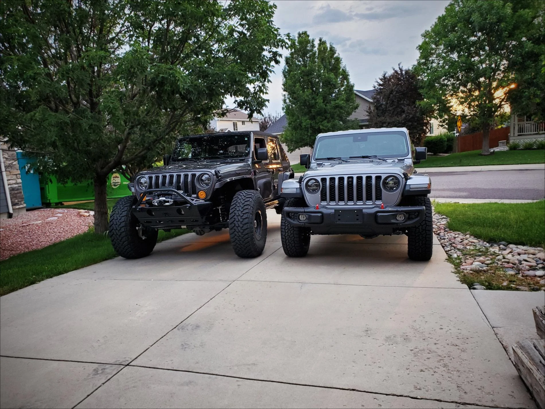 Jeep Gladiator BILLET SILVER Gladiator JT Club HandH