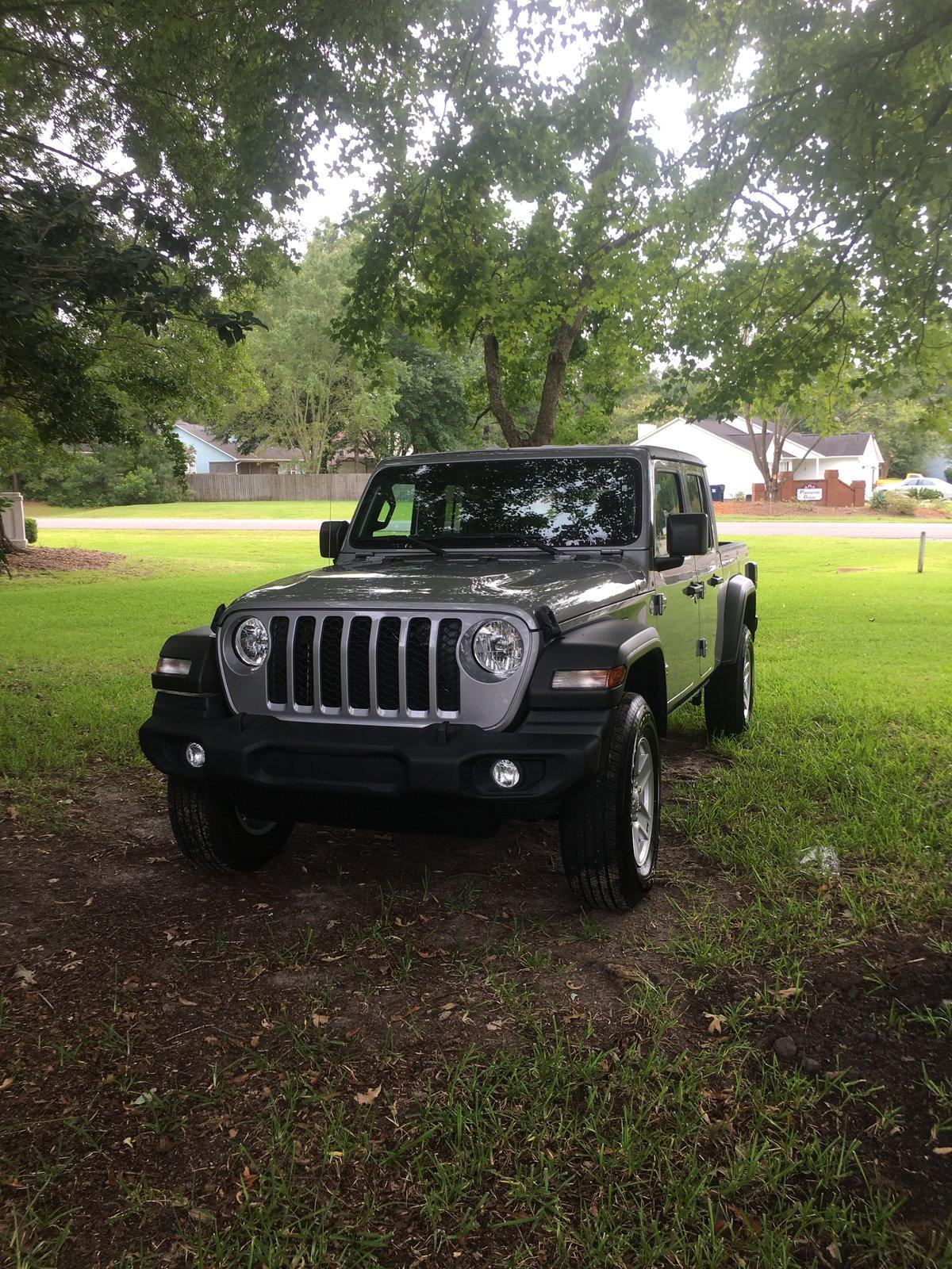 Jeep Gladiator TRACKING sales from 4/29 backward BB3572FF-187F-4AB2-BB15-2C123209470A