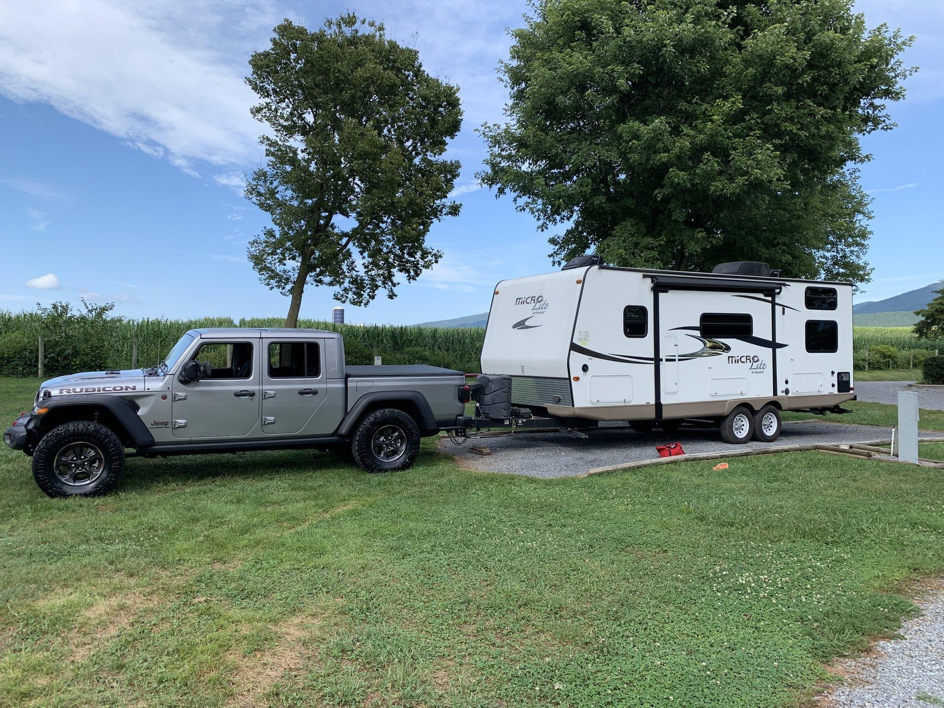 Jeep Gladiator So, what is everybody towing? C569CC82-79FB-45D1-883B-20534FBD6FE8
