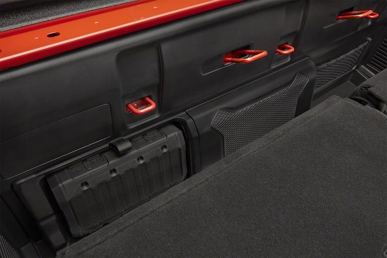 Jeep Gladiator Extra storage, NOT! 183EF0EC-3696-4AC6-81DC-ACE600E8740A
