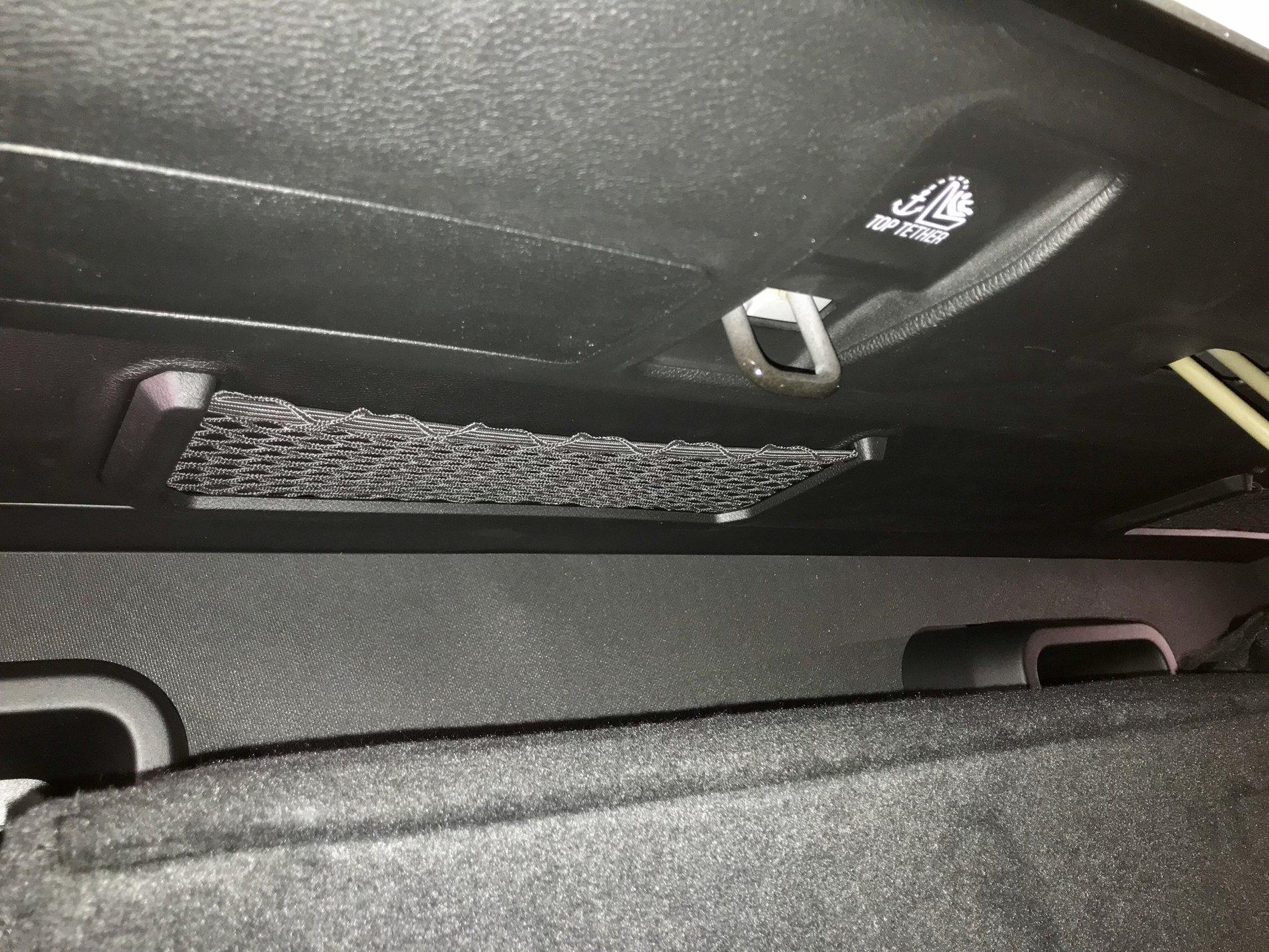 Jeep Gladiator Extra storage, NOT! D6B82751-6639-4D3F-A80E-70AE90208564