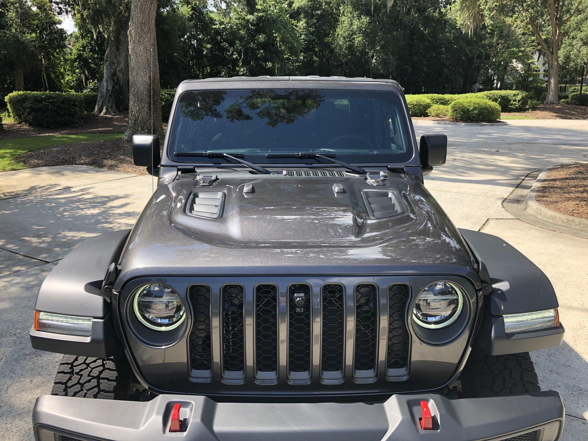 Jeep Gladiator GRANITE CRYSTAL JT Gladiator Club E8D1F5C1-70DC-4CC6-9CCA-67110B43964A