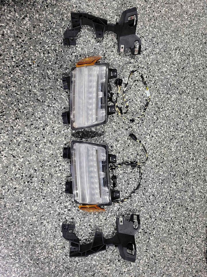 Jeep Gladiator GLADIATOR PARTS FOR SALE GLAD TURN SIGNAL