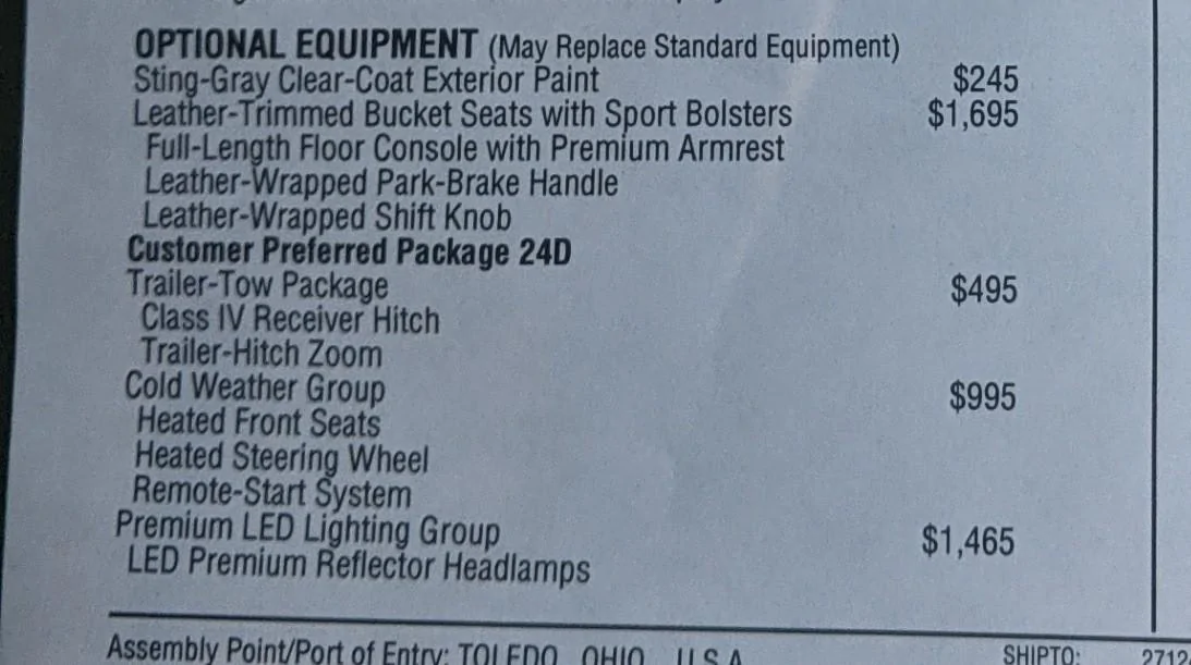 Jeep Gladiator Rubicon with no aux switches? PXL_20220219_153927494~2