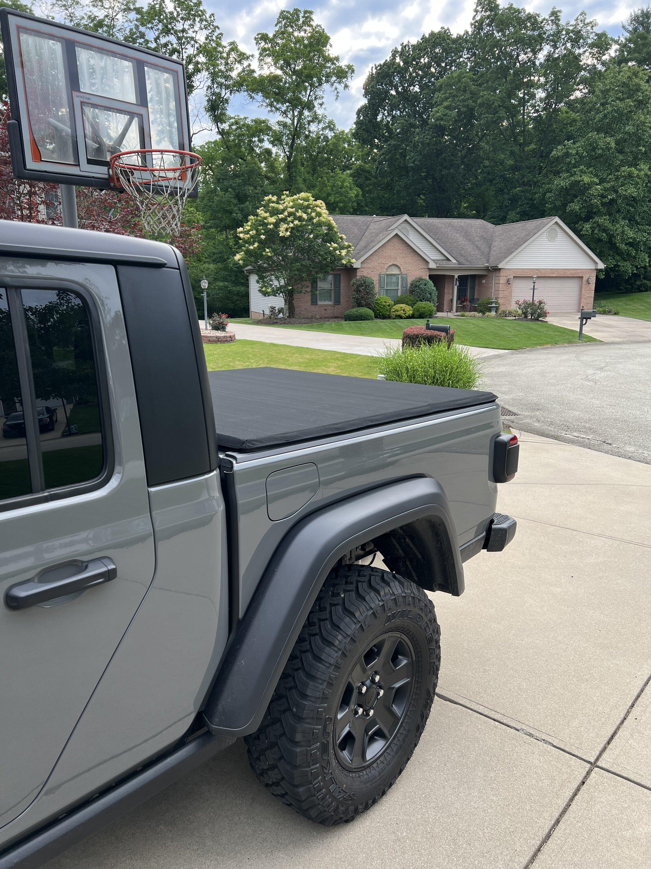 Jeep Gladiator Roll Up Tonneau Cover recommendations? A324BF8D-ACF0-4E9D-8BF9-F90DBDB4B5D7